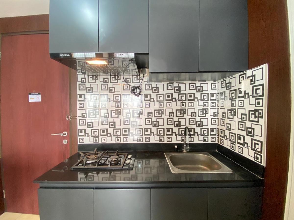 Comfy & Well Appointed 2br At Tamansari Panoramic By Travelio